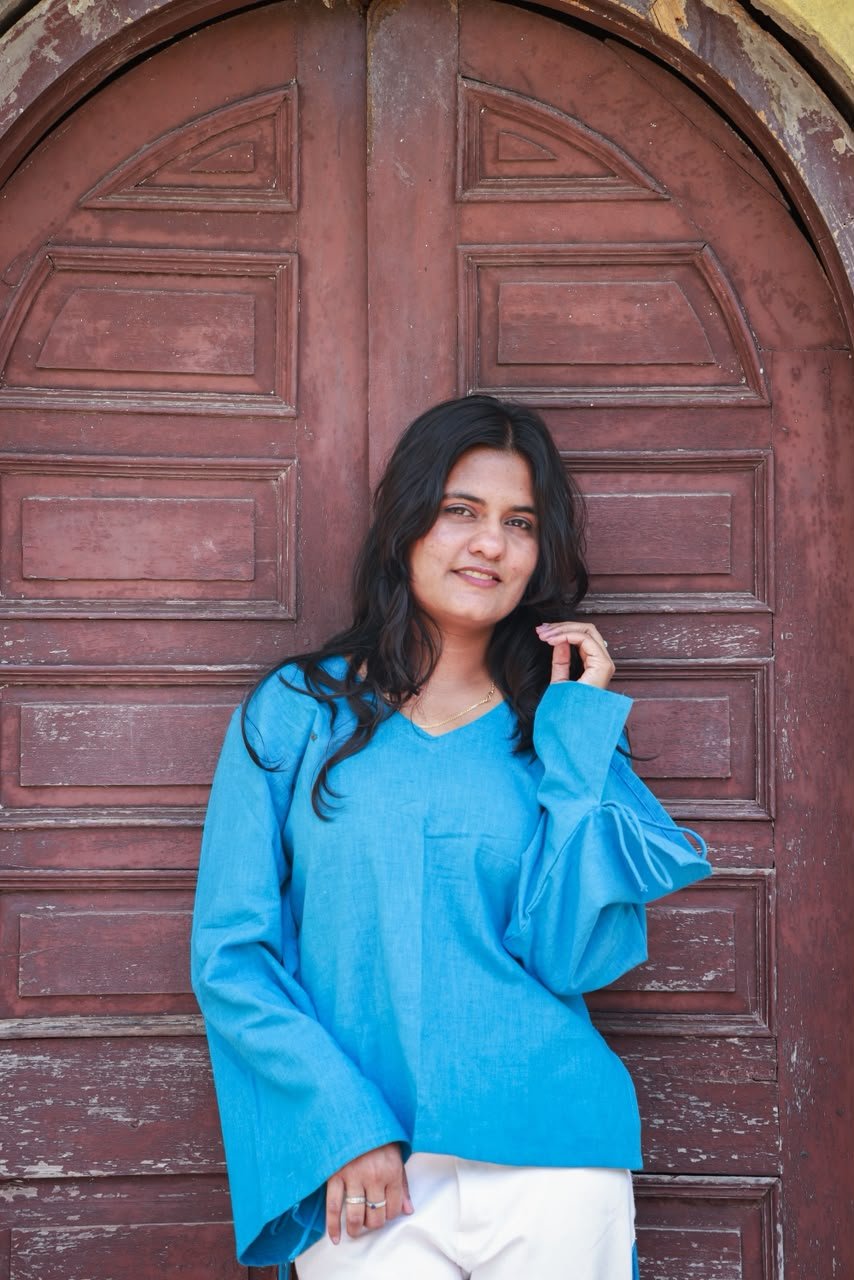 Linen blue bell sleeve top with cute detailings alternate view